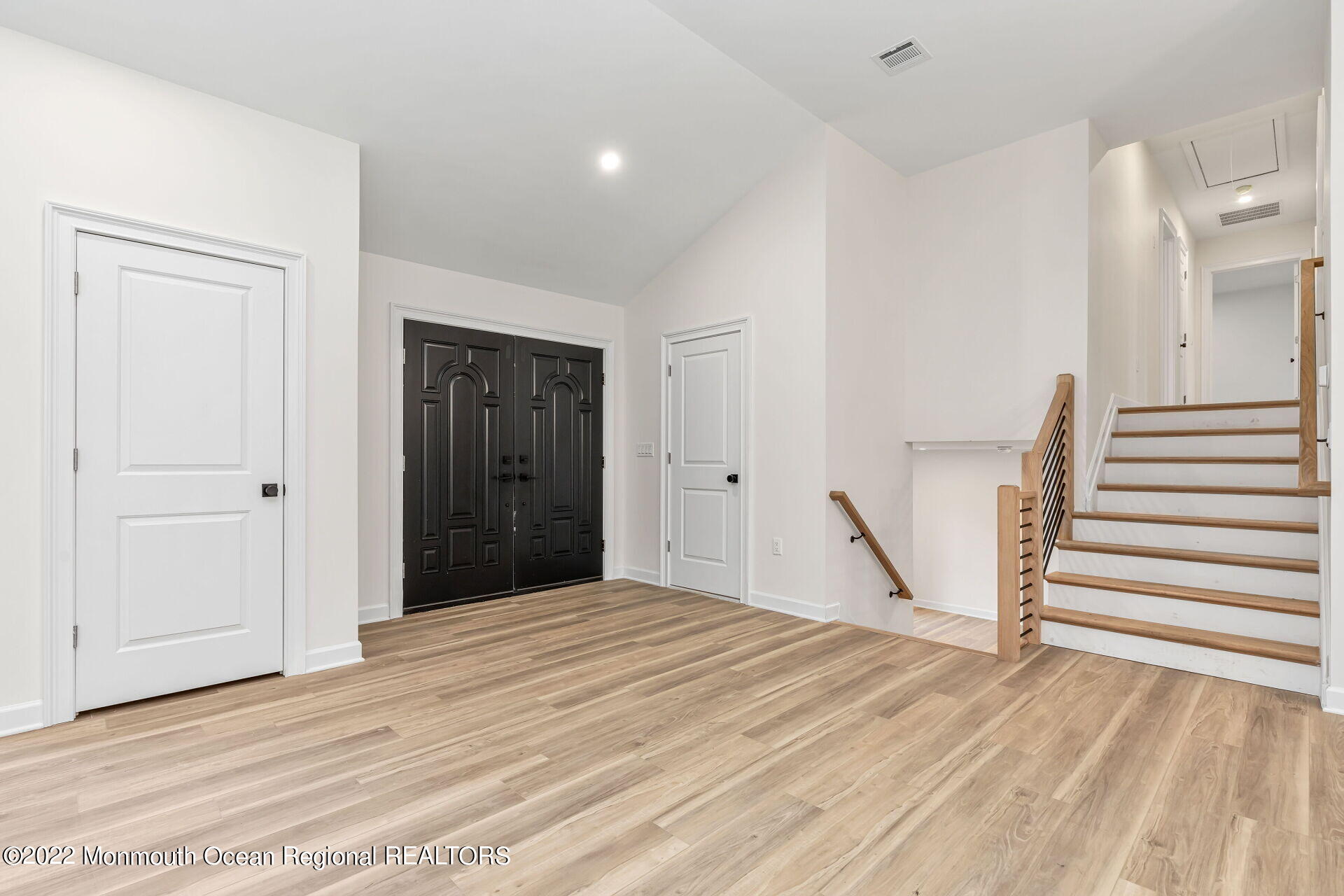 140 Pension Road Manalapan, NJ 07726 - Photo 6 of 34 006-1920x1280-photo