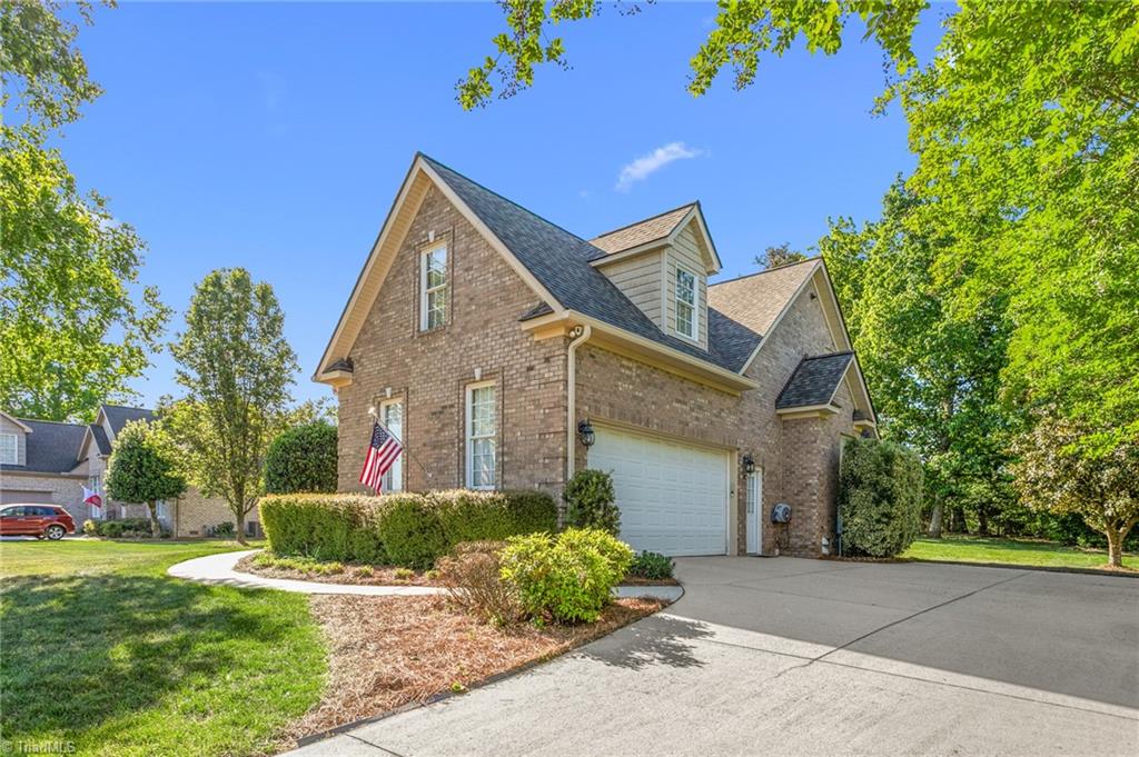8905 Clear Springs Road Oak Ridge, NC 27310 - Photo 4 of 50