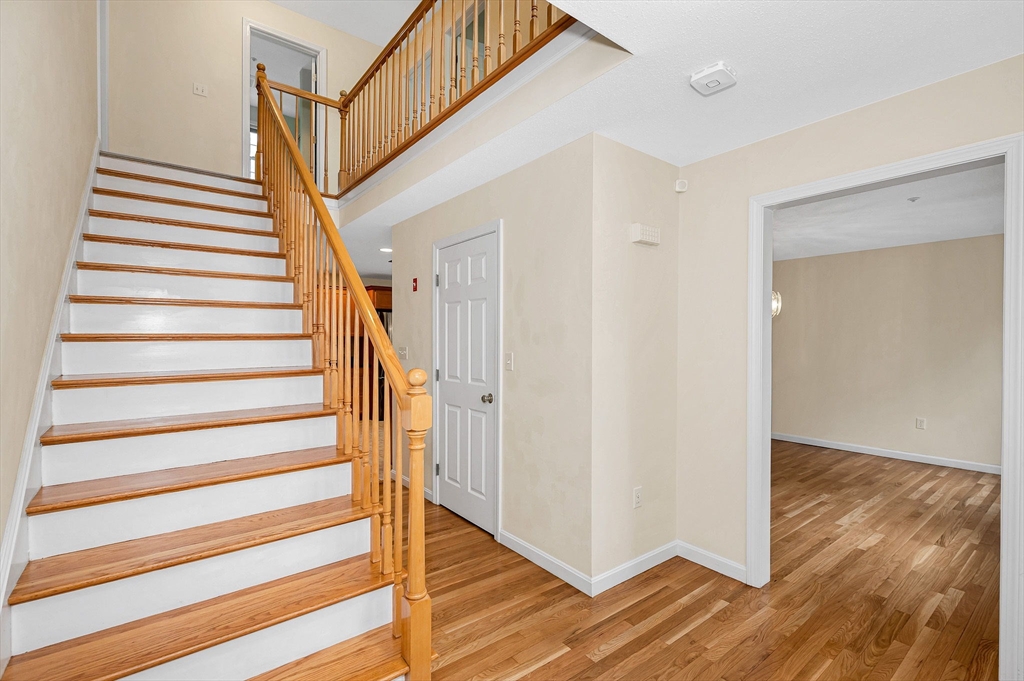 21 Colonial Farm Road Haverhill, MA 01832 - Photo 3 of 42 Gallery Image 3