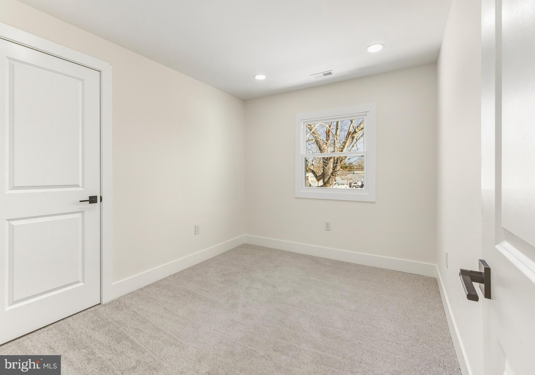 105 Keyport Road Cape May, NJ 08204 - Photo 12 of 30 Gallery Image 12