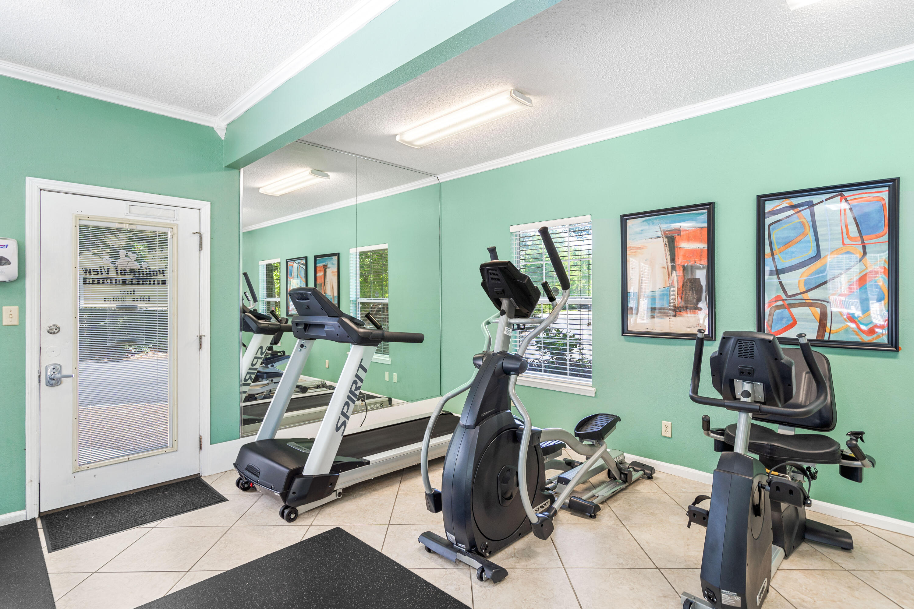 200 Sandestin Lane, Unit 1403 Miramar Beach, FL 32550 - Photo 23 of 37 a view of a room with gym equipment