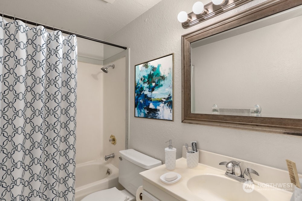 1921 169th Place Southeast Bothell, WA 98012 - Photo 16 of 27