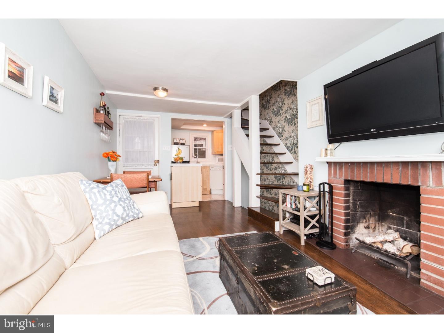 718 Addison Street, Unit D Philadelphia, PA 19147 - Photo 5 of 24 Gallery Image 5
