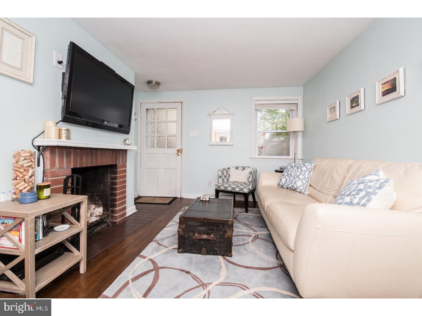 718 Addison Street, Unit D Philadelphia, PA 19147 - Photo 6 of 24 Gallery Image 6