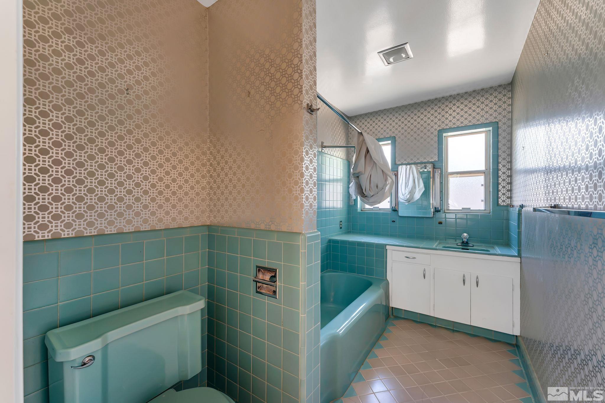 880 Marsh Avenue Reno, NV 89509 - Photo 18 of 27 Photo 18