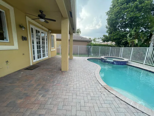 $4,500 | 584 Conservation Drive, Weston, FL 33327