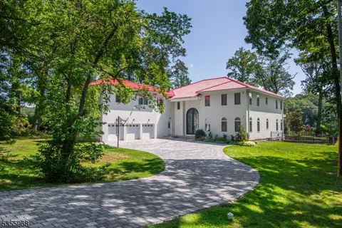 $3,600,000 | 34 West Shore Road, Mountain Lakes, NJ 07046