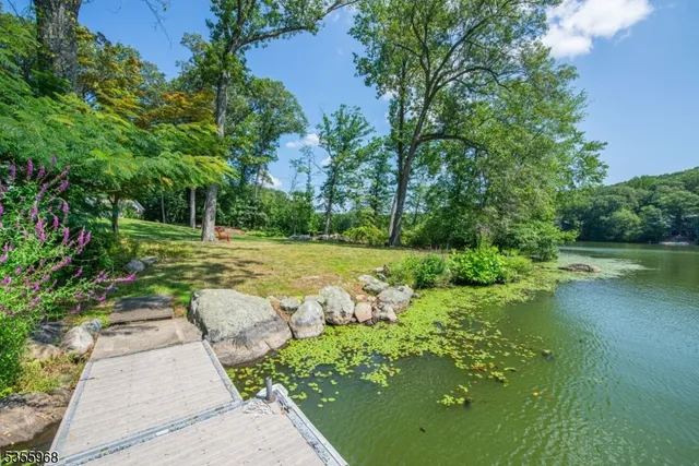 $3,600,000 | 34 West Shore Road, Mountain Lakes, NJ 07046