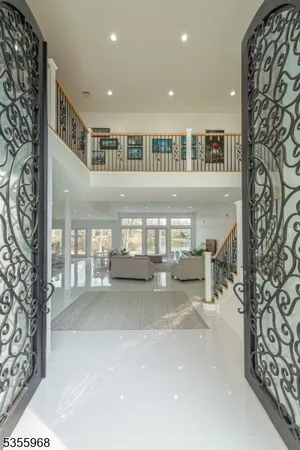 $3,600,000 | 34 West Shore Road, Mountain Lakes, NJ 07046