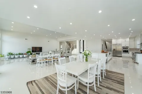 $3,600,000 | 34 West Shore Road, Mountain Lakes, NJ 07046