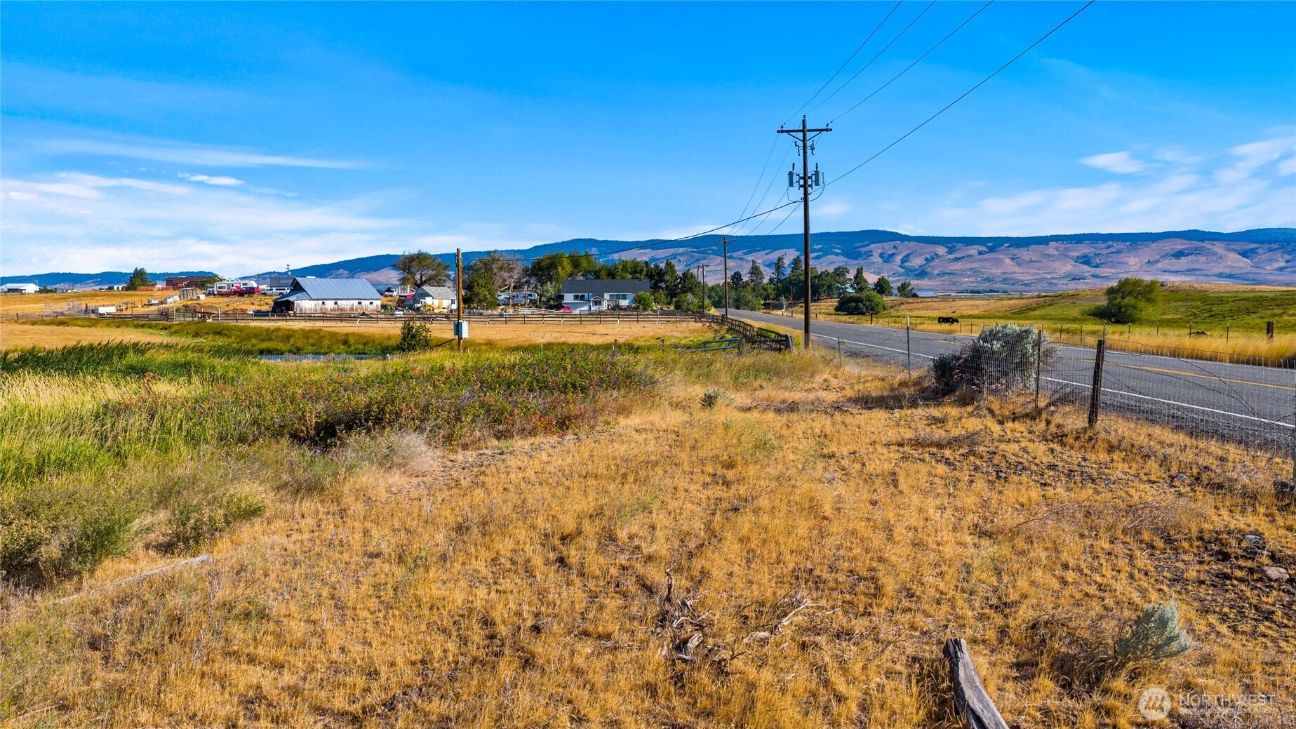 793 X Reecer Creek Road Ellensburg, WA 98926 - Photo 22 of 36 a view of a lake with a big yard