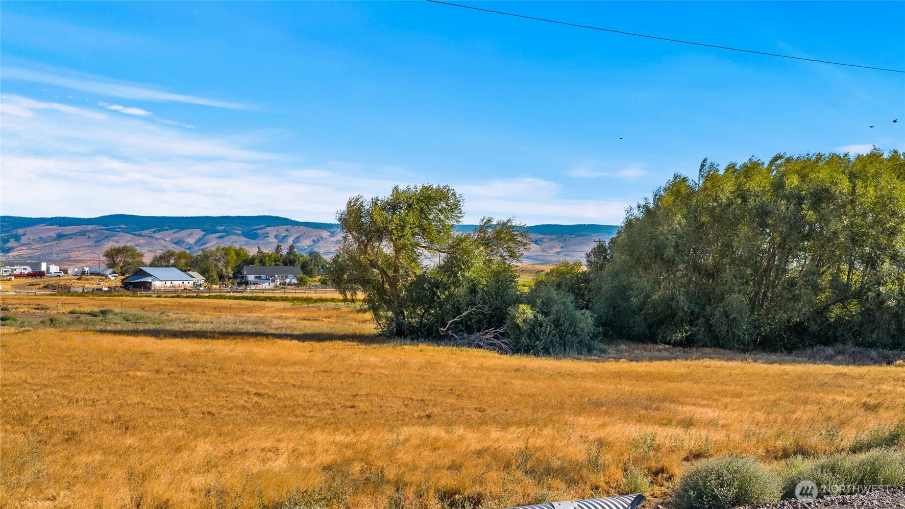 793 X Reecer Creek Road Ellensburg, WA 98926 - Photo 26 of 36 a view of an ocean and beach