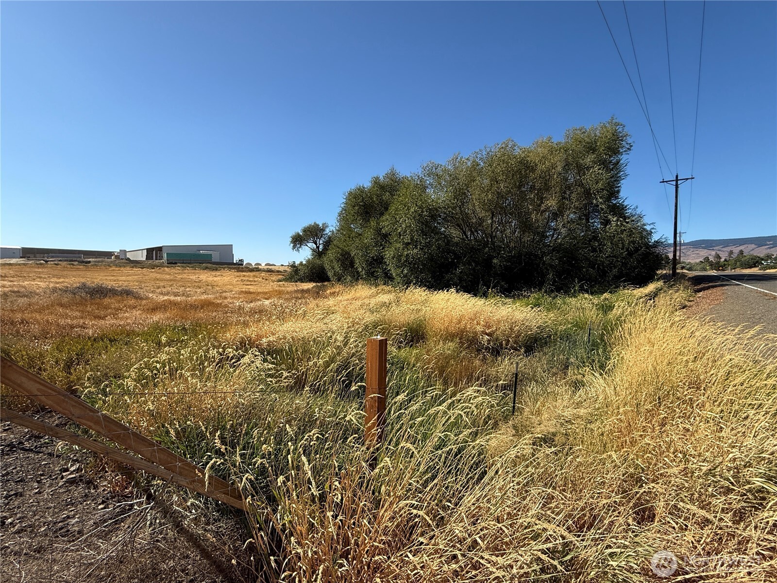 793 X Reecer Creek Road Ellensburg, WA 98926 - Photo 34 of 36 a view of an ocean beach