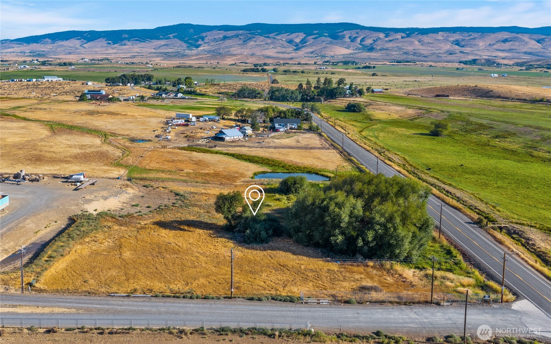 793 X Reecer Creek Road Ellensburg, WA 98926 - Photo 4 of 36 a view of an ocean view