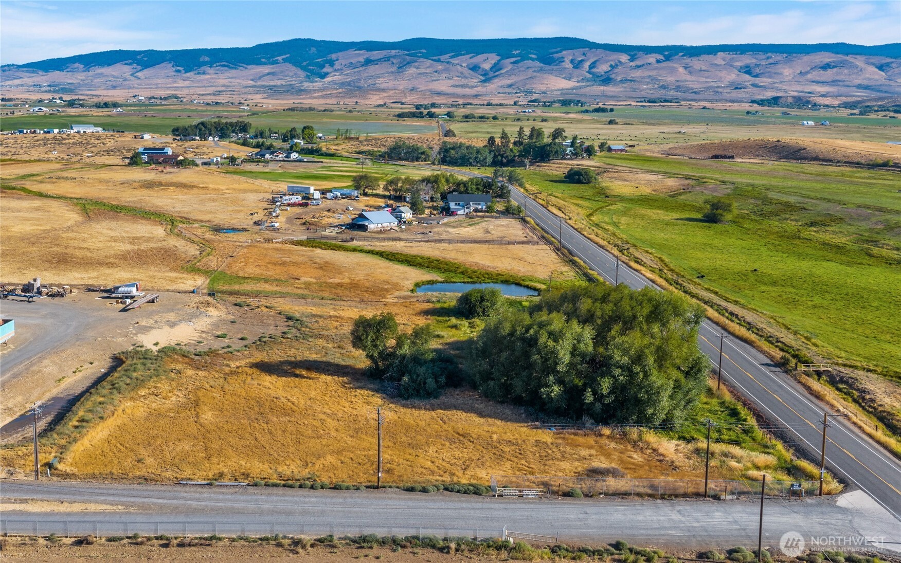 793 X Reecer Creek Road Ellensburg, WA 98926 - Photo 5 of 36 a view of an ocean view