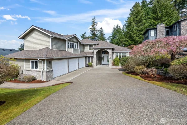 $1,200,000 | 2839 Chambers Bay Drive, Steilacoom, WA 98388