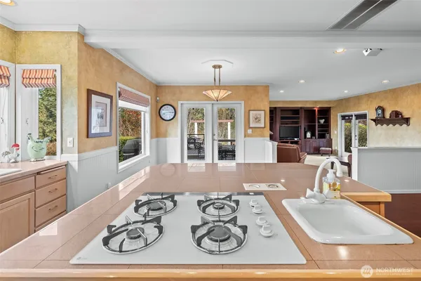 $1,200,000 | 2839 Chambers Bay Drive, Steilacoom, WA 98388