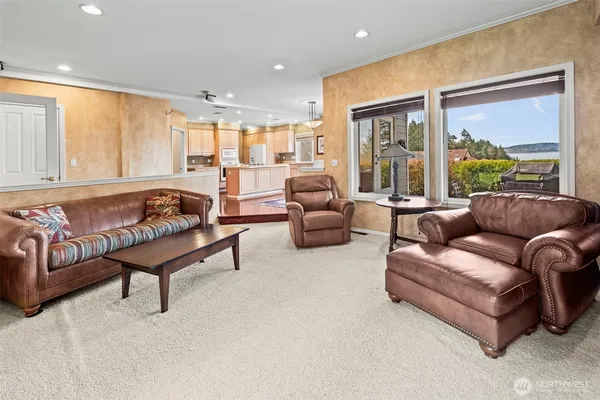 $1,200,000 | 2839 Chambers Bay Drive, Steilacoom, WA 98388