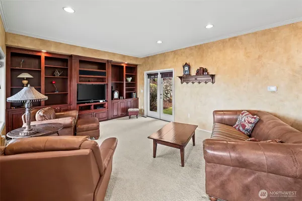 $1,200,000 | 2839 Chambers Bay Drive, Steilacoom, WA 98388