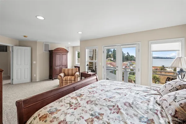 $1,200,000 | 2839 Chambers Bay Drive, Steilacoom, WA 98388