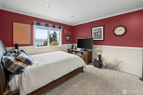 $1,200,000 | 2839 Chambers Bay Drive, Steilacoom, WA 98388