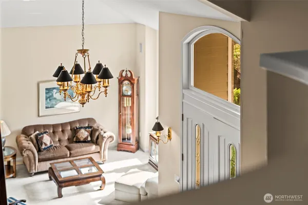 $1,200,000 | 2839 Chambers Bay Drive, Steilacoom, WA 98388