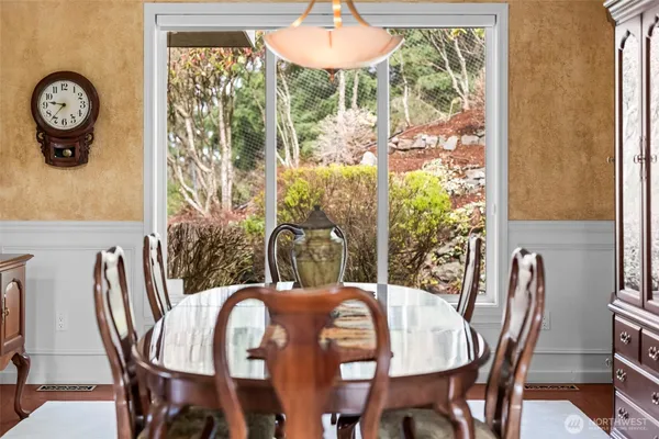 $1,200,000 | 2839 Chambers Bay Drive, Steilacoom, WA 98388