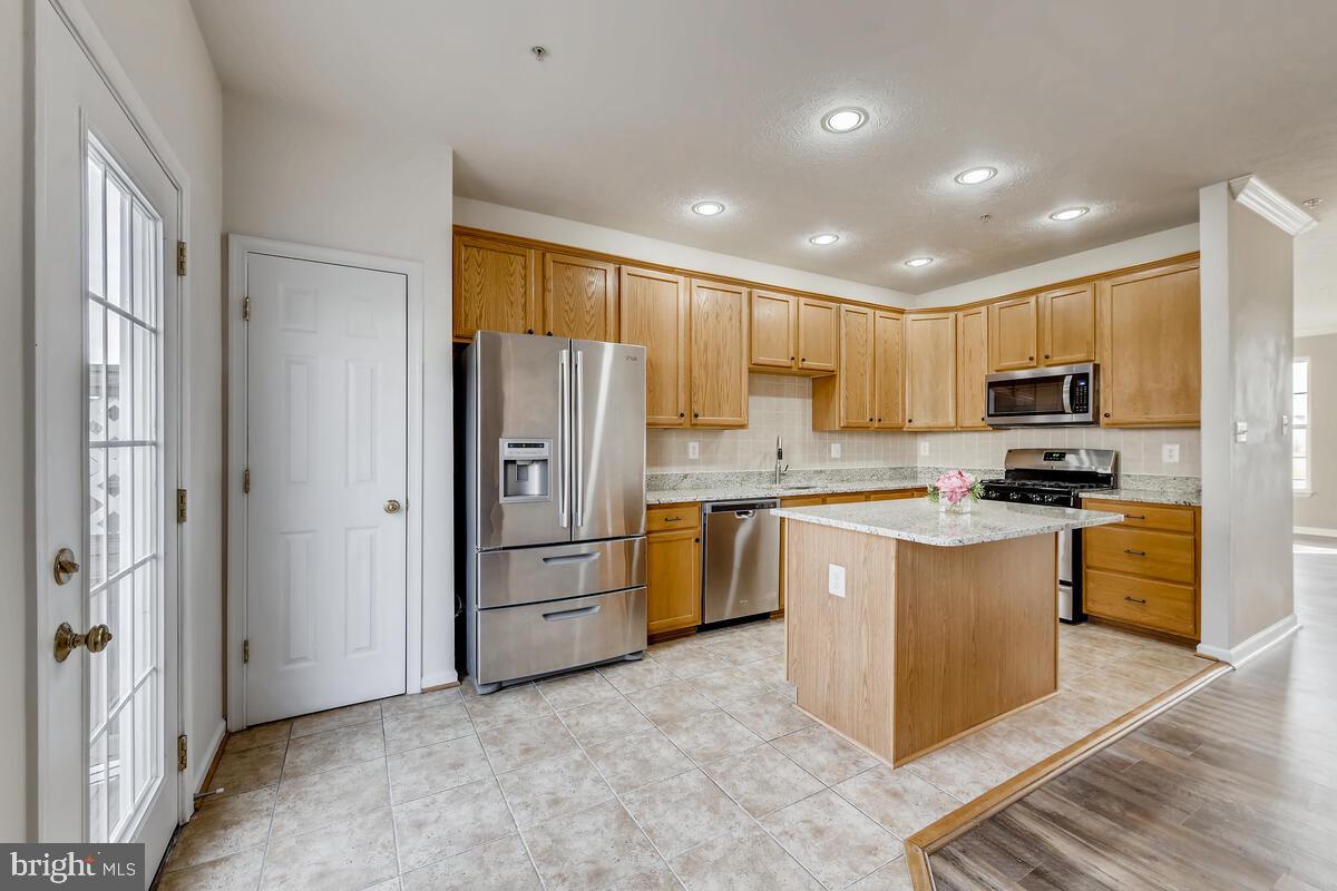 882 Lowe Road Baltimore, MD 21220 - Photo 11 of 27