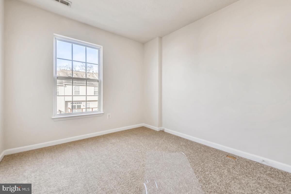 882 Lowe Road Baltimore, MD 21220 - Photo 20 of 27