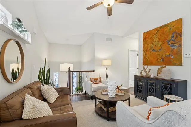 $275,000 | 104 South Mc Gee Street, Tonganoxie, KS 66086