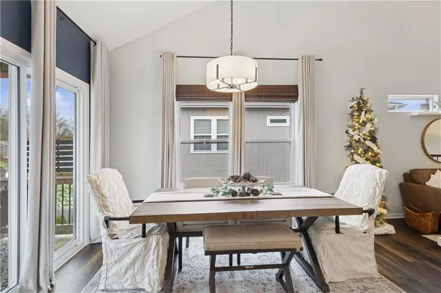 $275,000 | 104 South Mc Gee Street, Tonganoxie, KS 66086