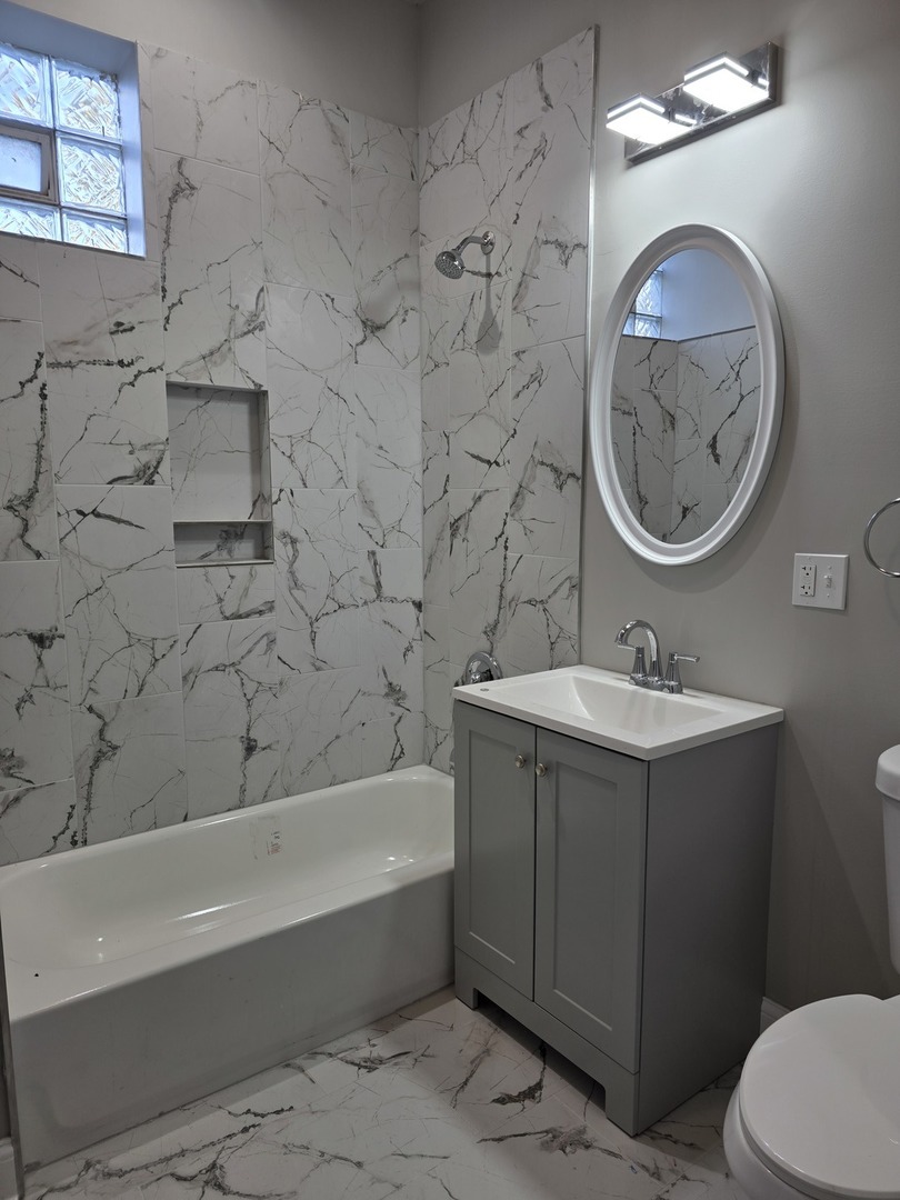 6908 South Indiana Avenue Chicago, IL 60637 - Photo 13 of 14