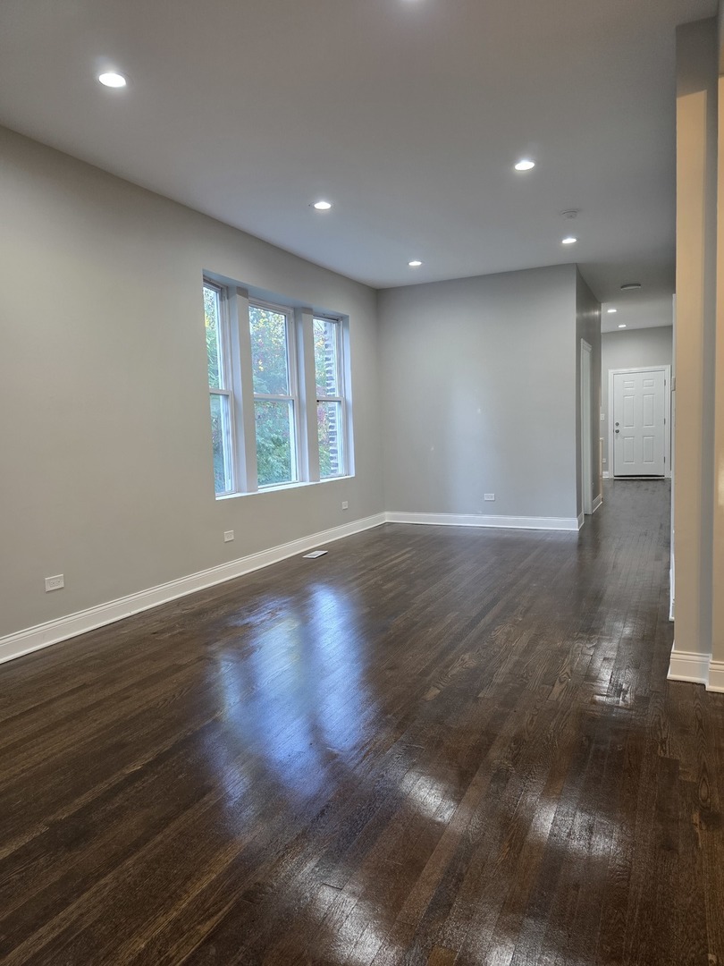 6908 South Indiana Avenue Chicago, IL 60637 - Photo 2 of 14