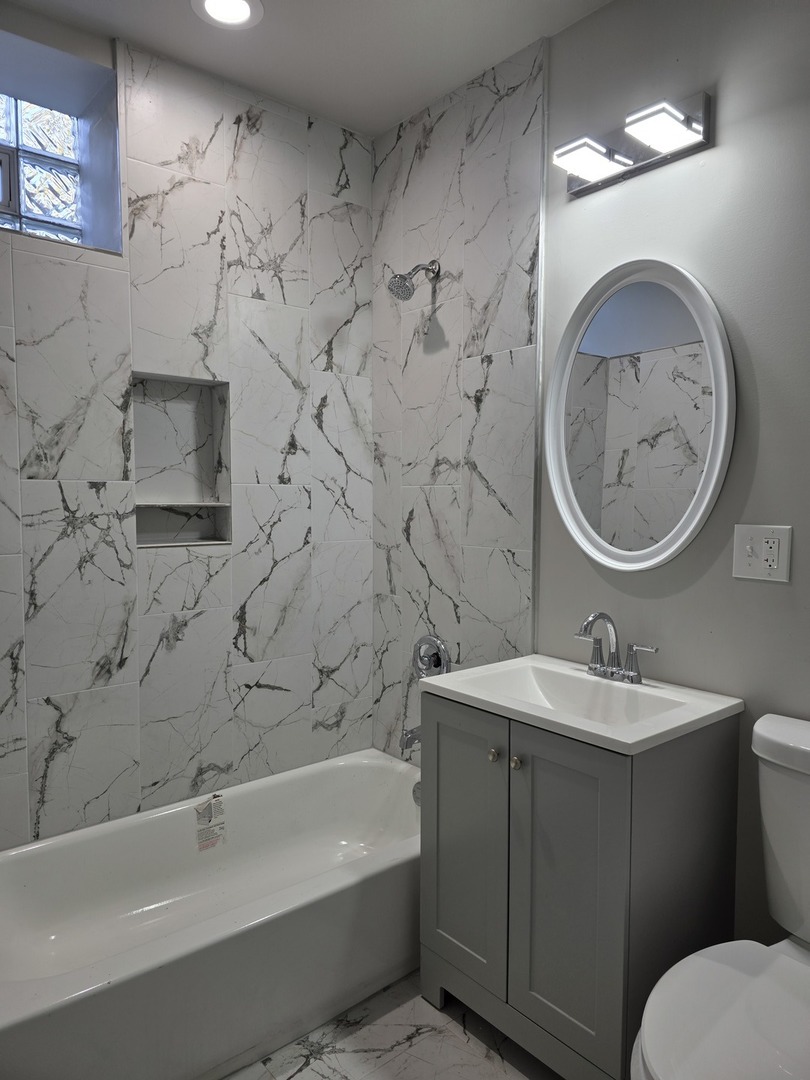 6908 South Indiana Avenue Chicago, IL 60637 - Photo 3 of 14