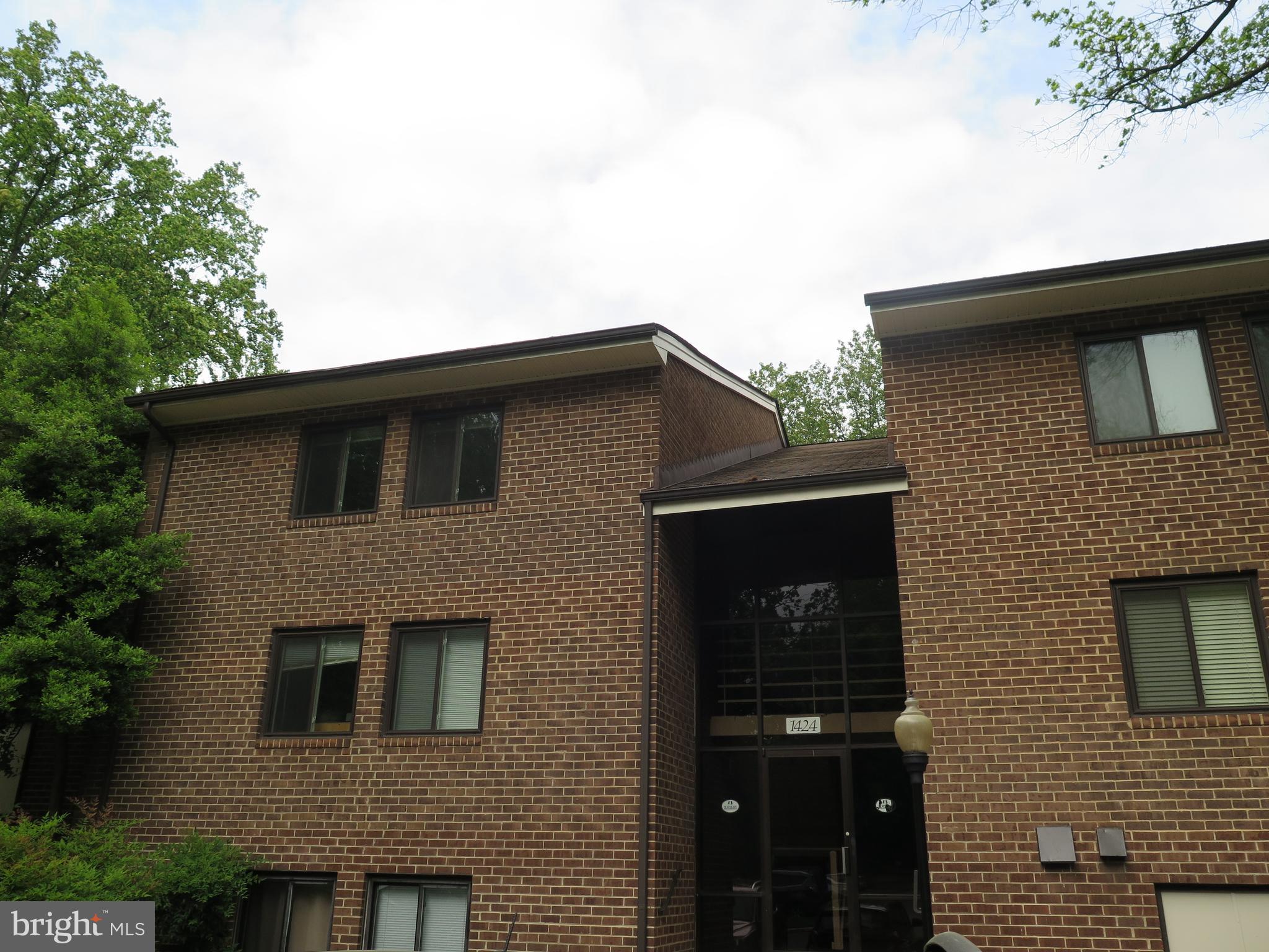 1424 Northgate Square, Unit 21B Reston, VA 20190 - Photo 25 of 28 View to front of building - subject is upper left