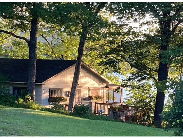 $299,000 | 613 Stony Point Road, Benson, VT 05743