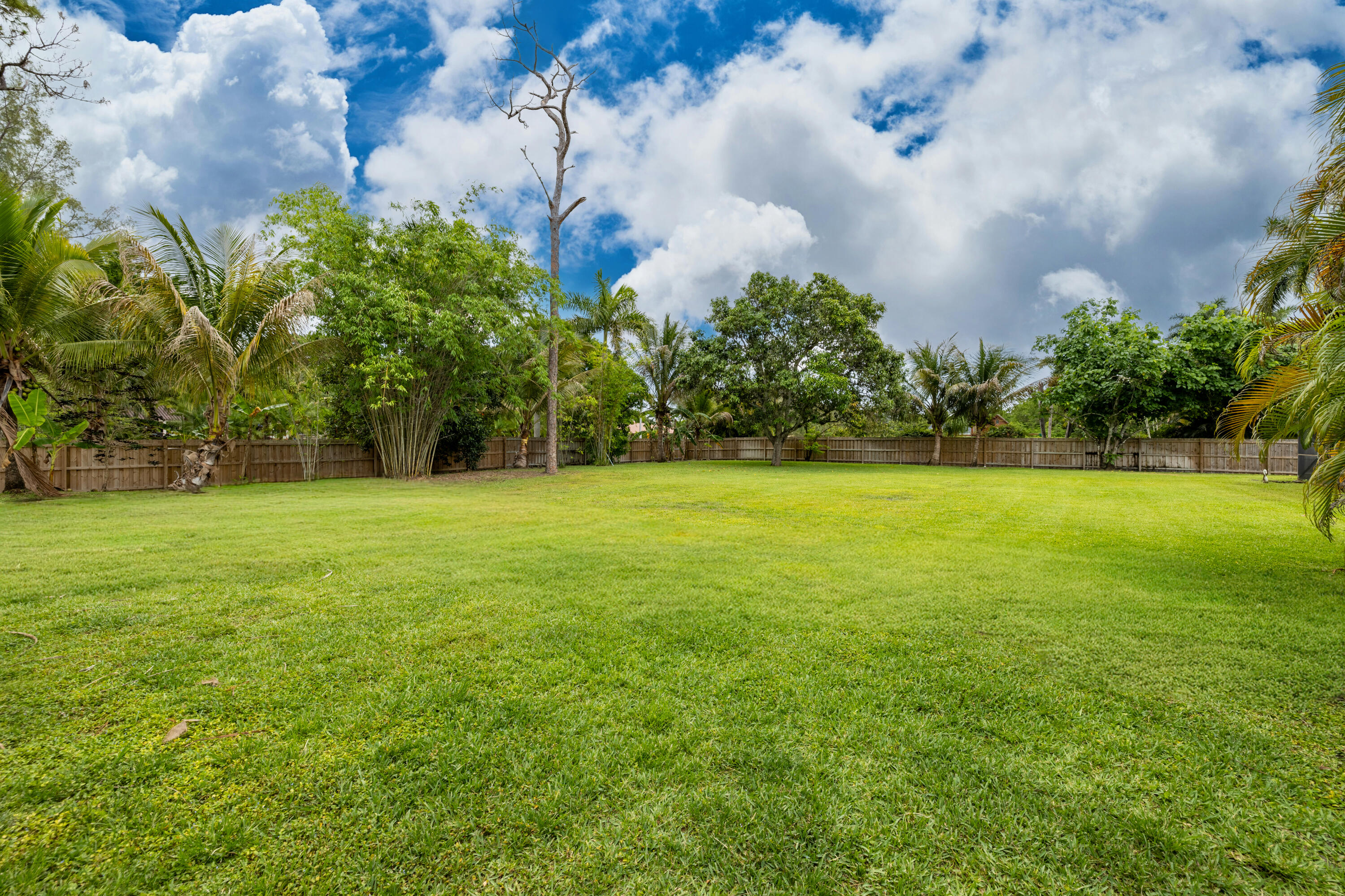 11415 Sundance Lane Boca Raton, FL 33428 - Photo 10 of 29 Backyard