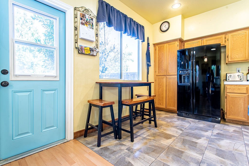 19311 Ackerman Avenue Newhall, CA 91321 - Photo 19 of 67