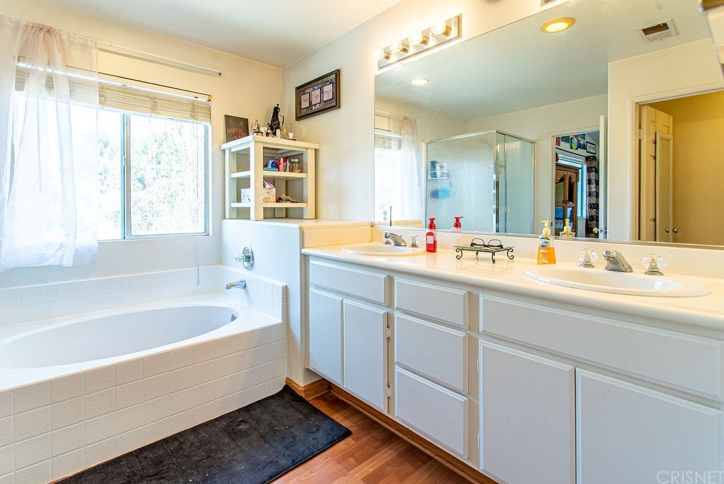 19311 Ackerman Avenue Newhall, CA 91321 - Photo 32 of 67