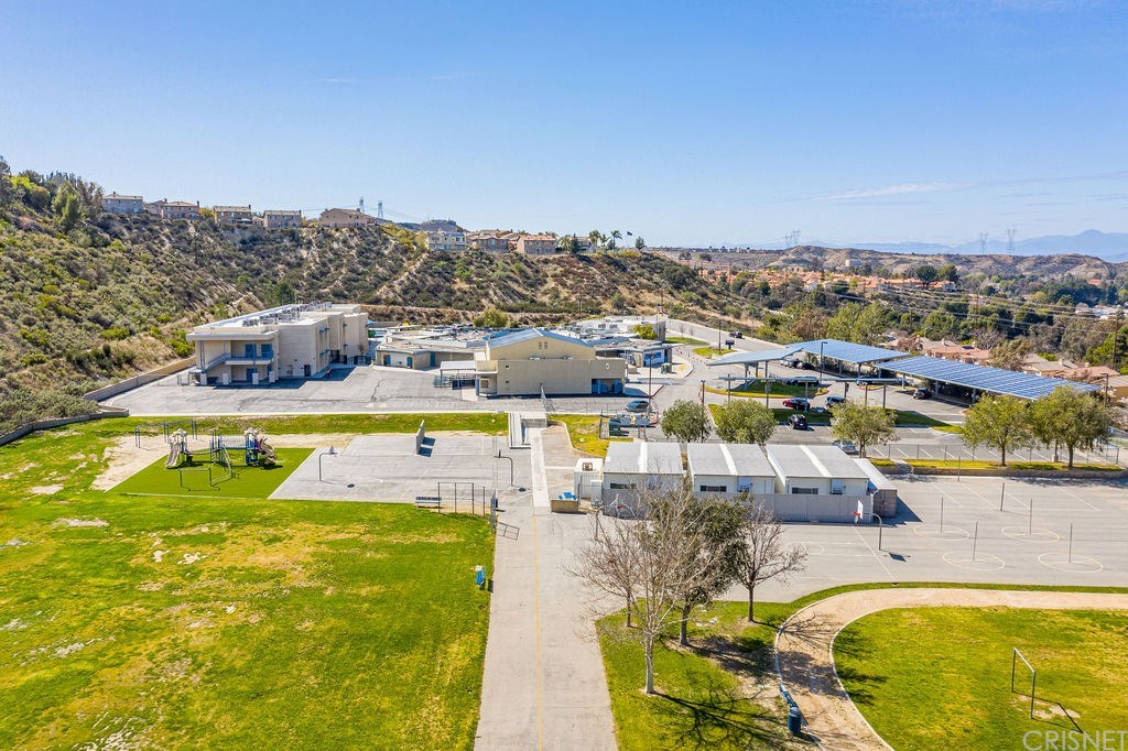 19311 Ackerman Avenue Newhall, CA 91321 - Photo 62 of 67