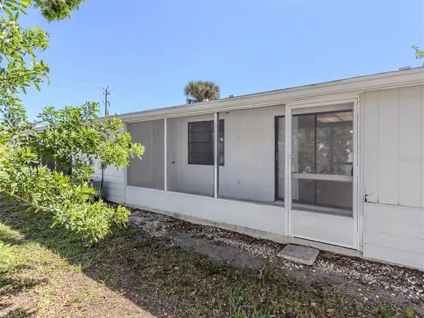 $1,650 | 662 Substation Road, Venice, FL 34285