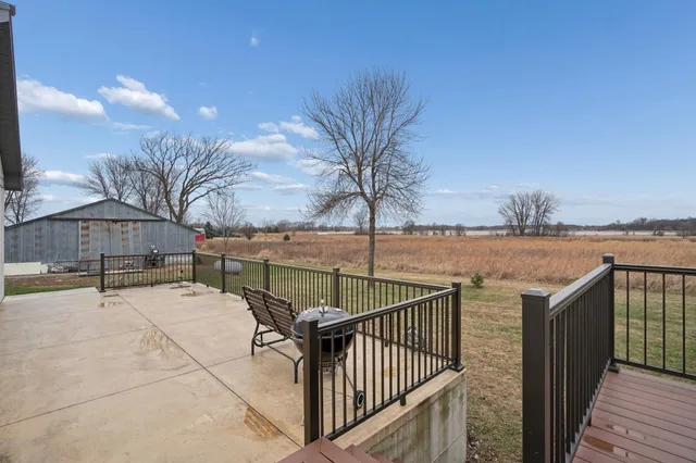 $445,000 | 13198 100th Street, Glencoe, MN 55336