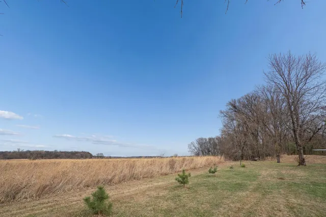 $445,000 | 13198 100th Street, Glencoe, MN 55336