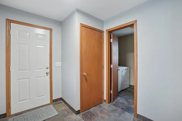 $445,000 | 13198 100th Street, Glencoe, MN 55336