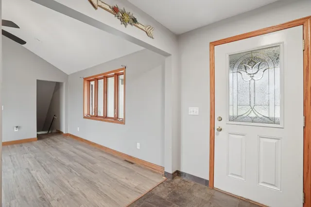 $445,000 | 13198 100th Street, Glencoe, MN 55336