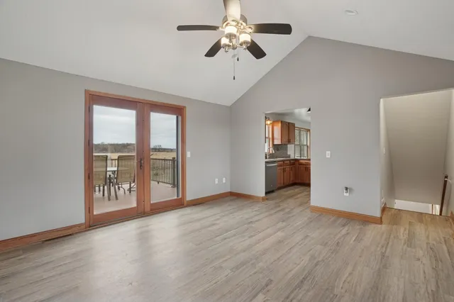 $445,000 | 13198 100th Street, Glencoe, MN 55336