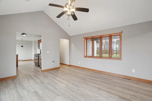 $445,000 | 13198 100th Street, Glencoe, MN 55336