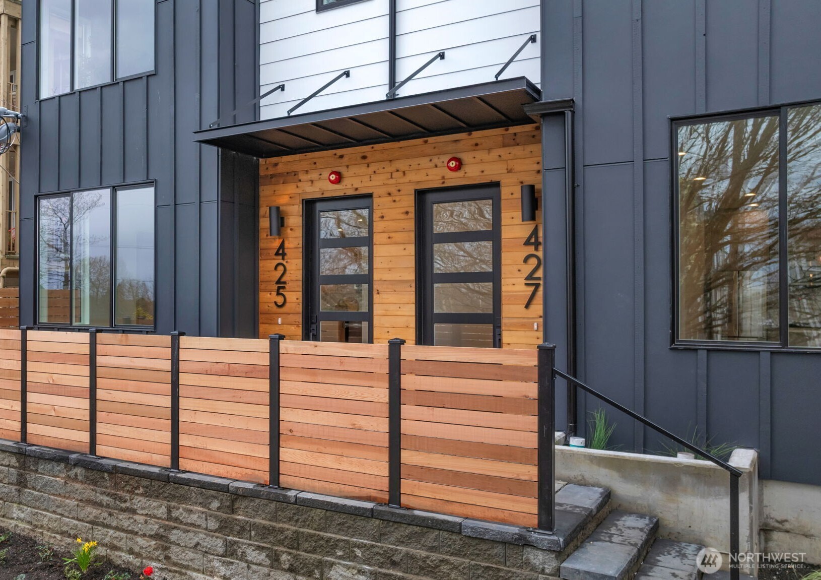 427 19th Avenue East Seattle, WA 98112 - Photo 22 of 30