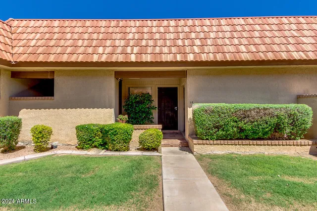 $1,395 | 195 North Cottonwood Street, Unit 14, Chandler, AZ 85225