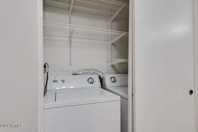 $1,395 | 195 North Cottonwood Street, Unit 14, Chandler, AZ 85225